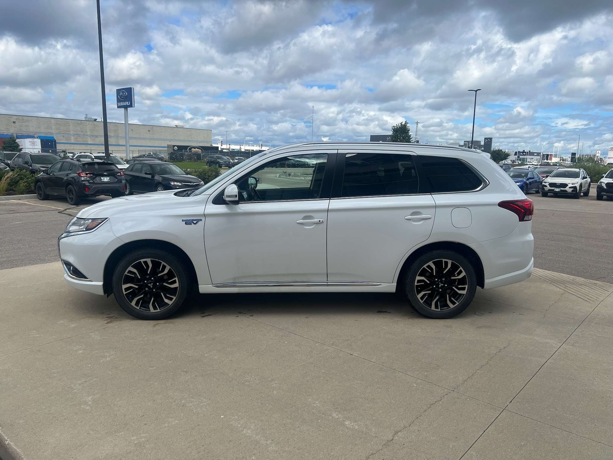 2018 Mitsubishi Outlander PHEV