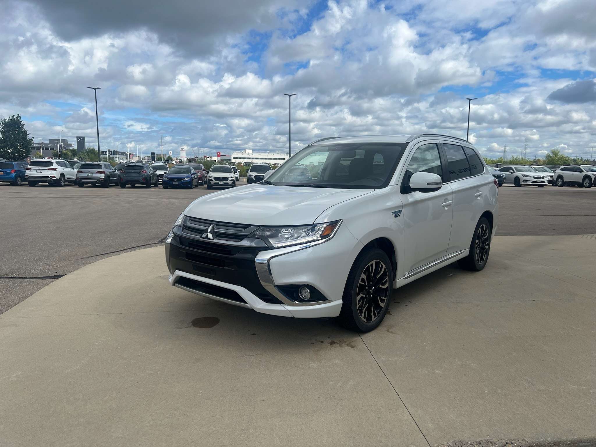 2018 Mitsubishi Outlander PHEV