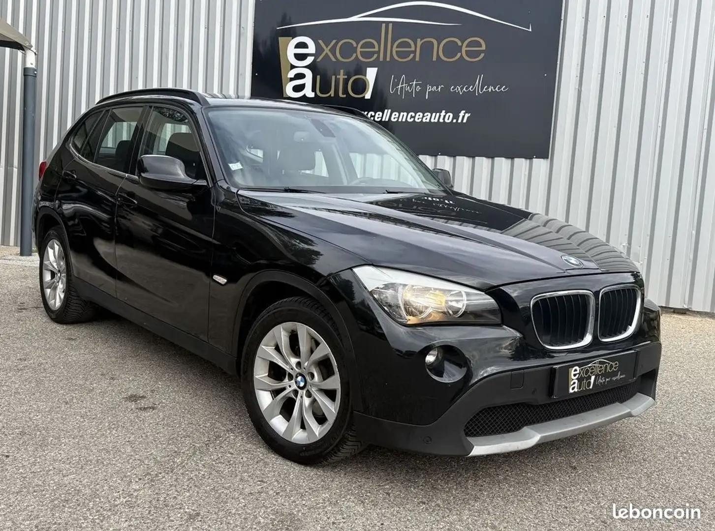 BMW X1 (E84) XDRIVE18D 143CH LUXE Noir - 1