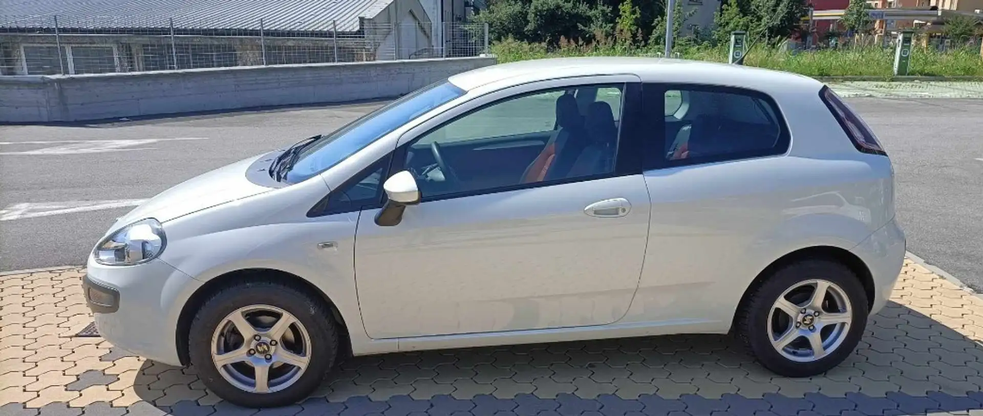 Fiat Punto Evo 5p 1.4 Dynamic Gpl 77cv - 2
