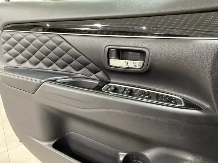 Mitsubishi Outlander PHEV Kaiteki 4WD 2020, foto 33