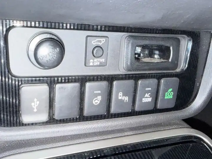 Mitsubishi Outlander PHEV Kaiteki 4WD 2020, foto 25