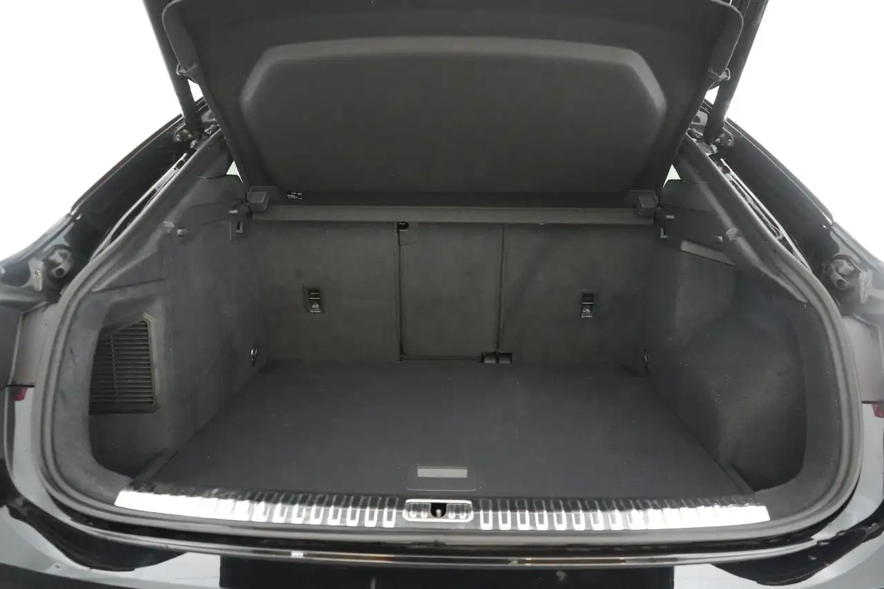 Audi Q3 Sportback 45 TFSI e PHEV S-Tronic S-Line Shadow Pl, миниатюра 21