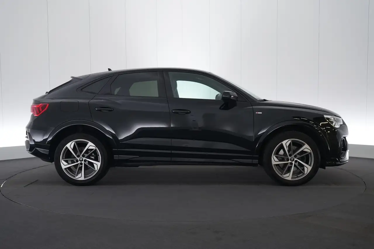 Audi Q3 Sportback 45 TFSI e PHEV S-Tronic S-Line Shadow Pl, миниатюра 5