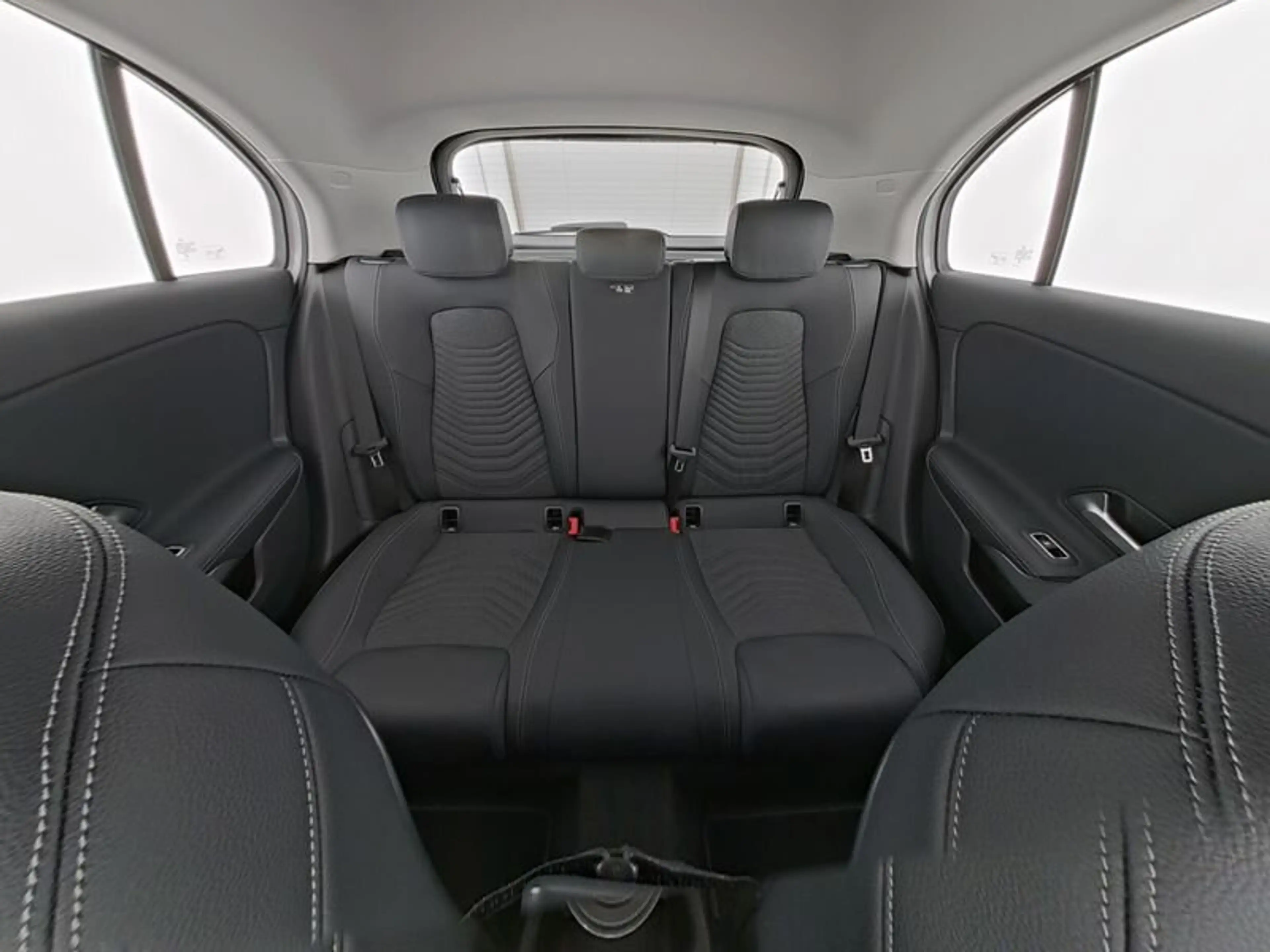 Mercedes-Benz A 200 A 200 Progressive *KAMERA*LED*DAB*WINTER*PDC*MBUX* — photo 9