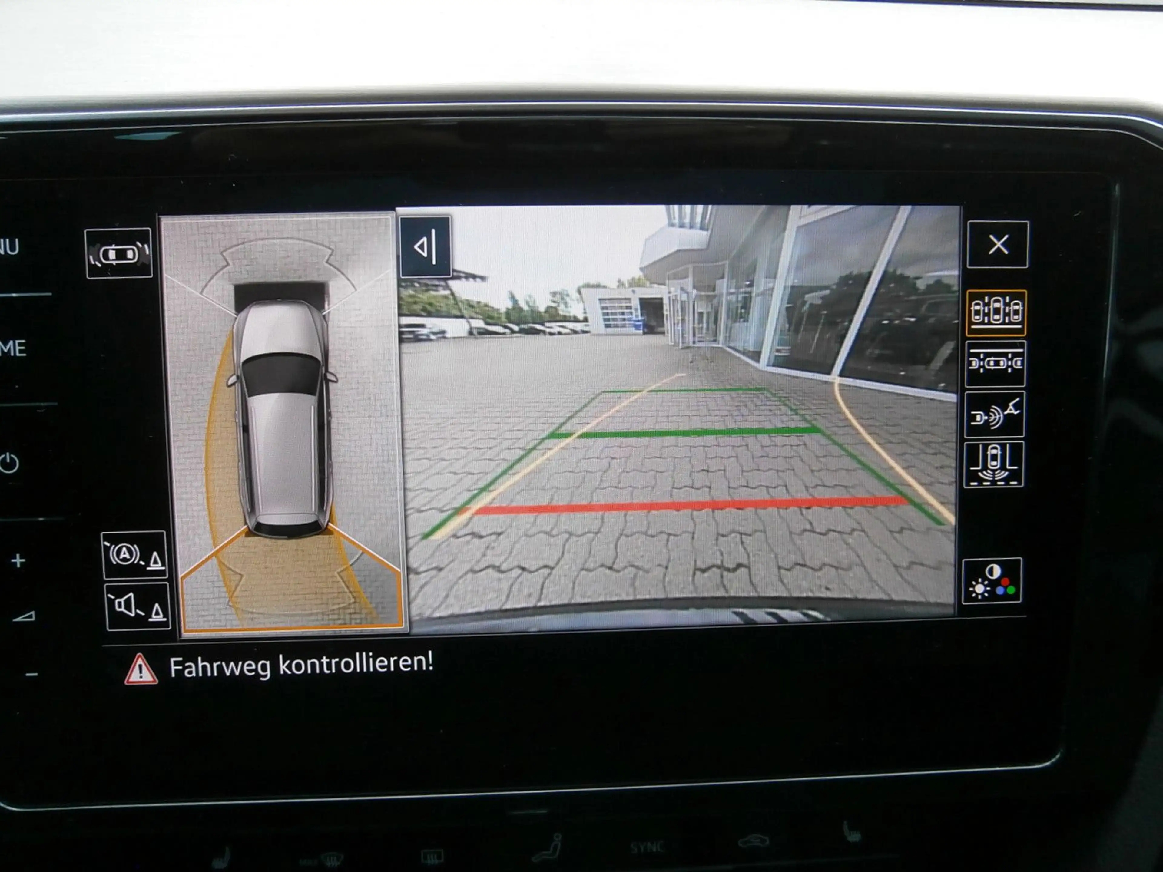 Volkswagen Passat Alltrack 4Motion 2.0 TDI, DSG — photo 13