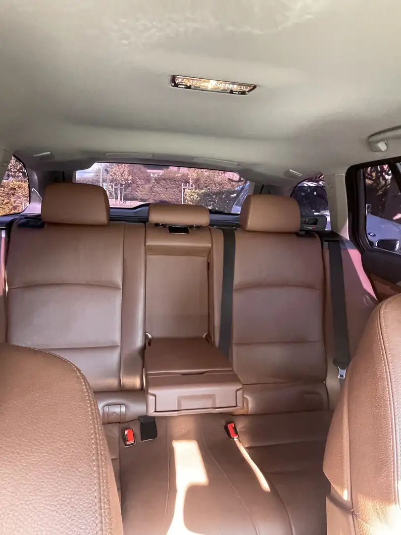 BMW 535 535d xDrive Touring Sport-Aut. Luxury Line Blauw - 2