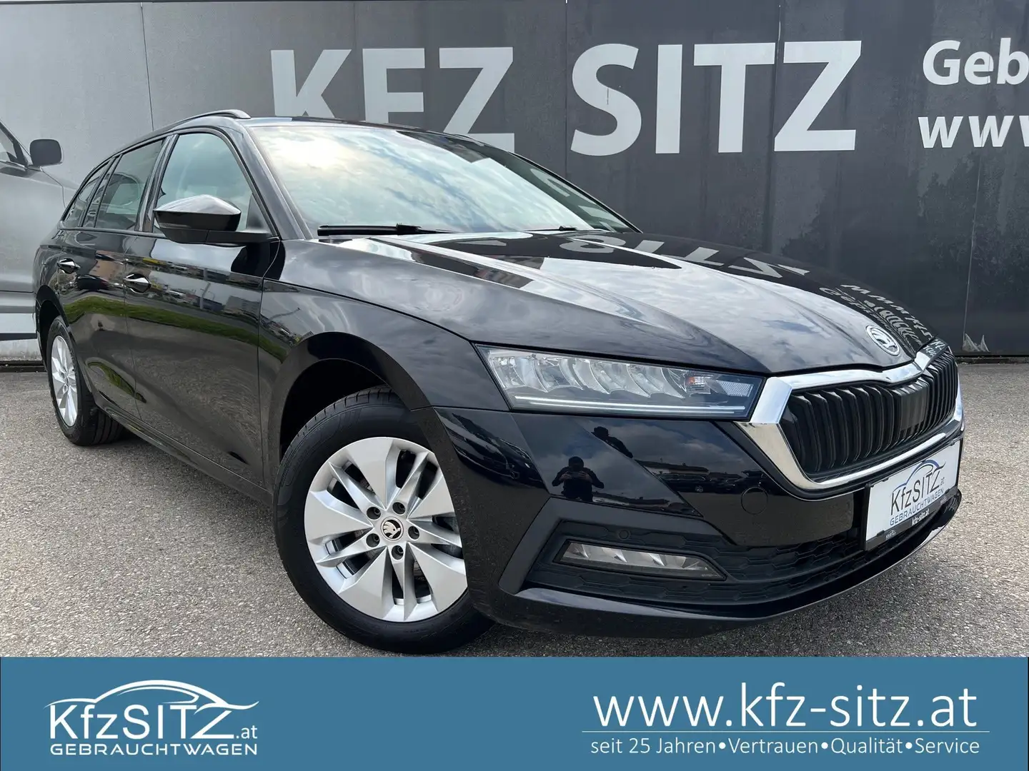 Skoda Octavia Combi 2,0 TDI Ambition DSG | ACC Schwarz - 1