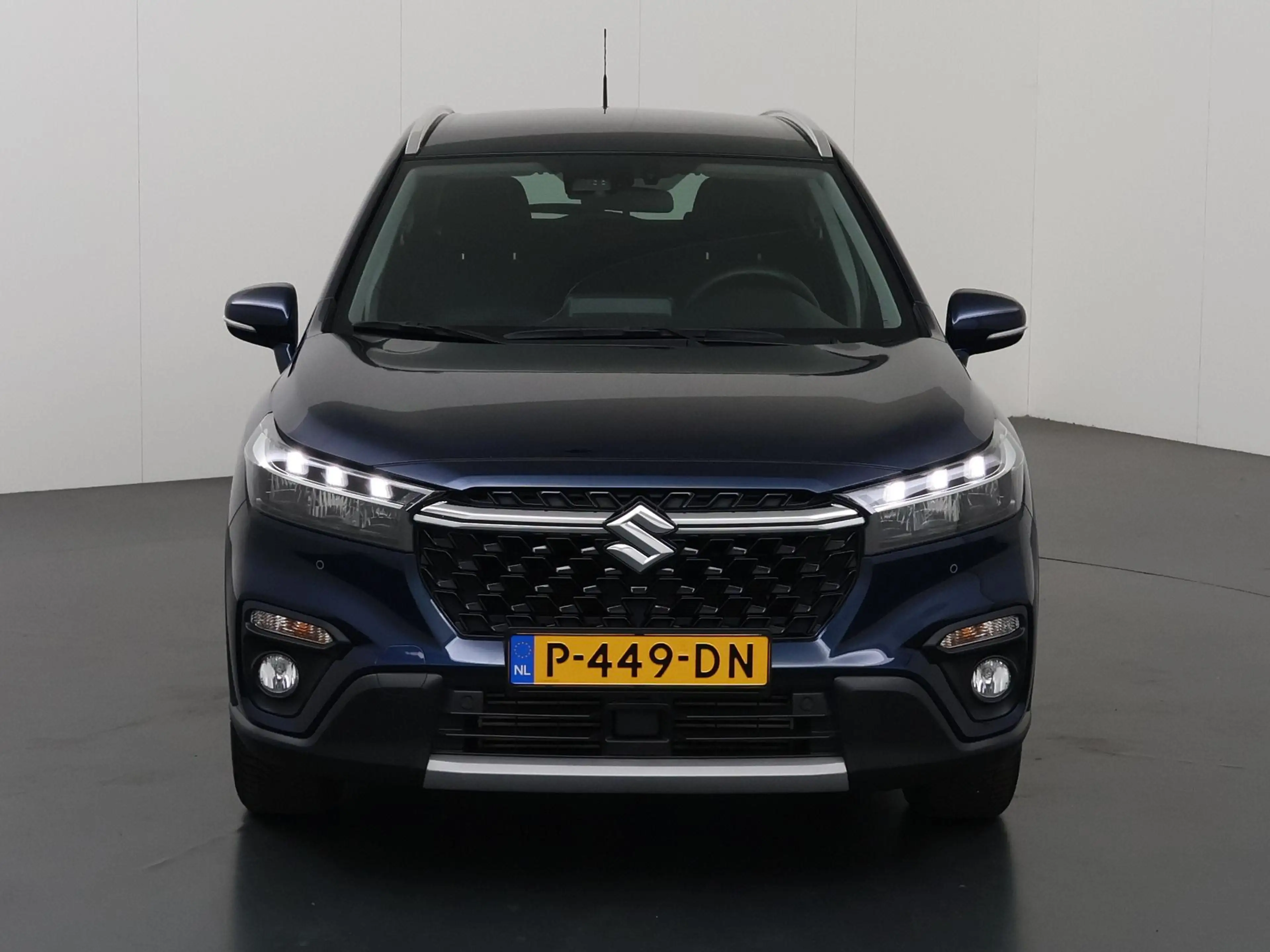 Suzuki S-Cross 1.4 Boosterjet Select Smart Hybrid | LED | Navigat — photo 3