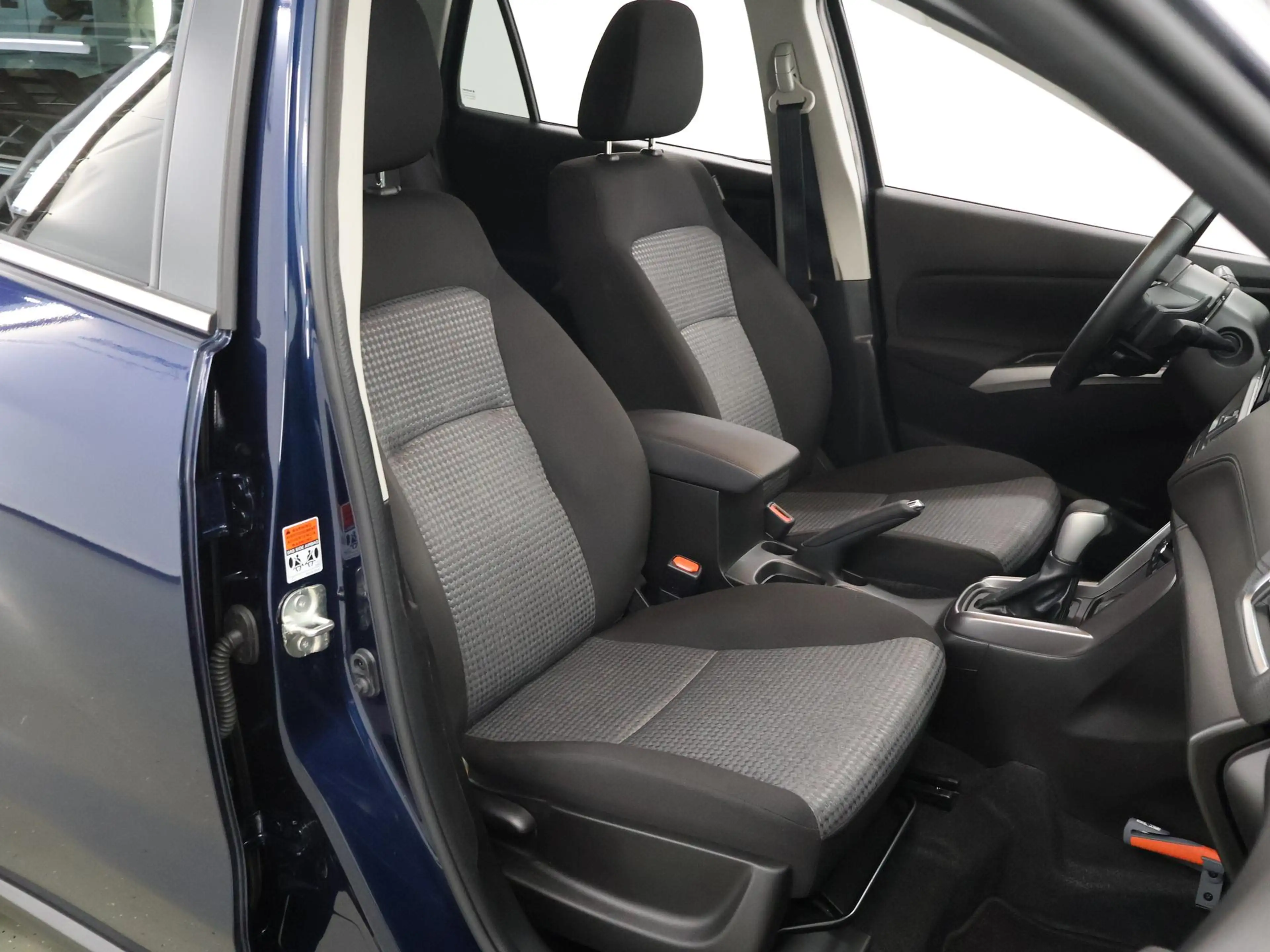 Suzuki S-Cross 1.4 Boosterjet Select Smart Hybrid | LED | Navigat — photo 11