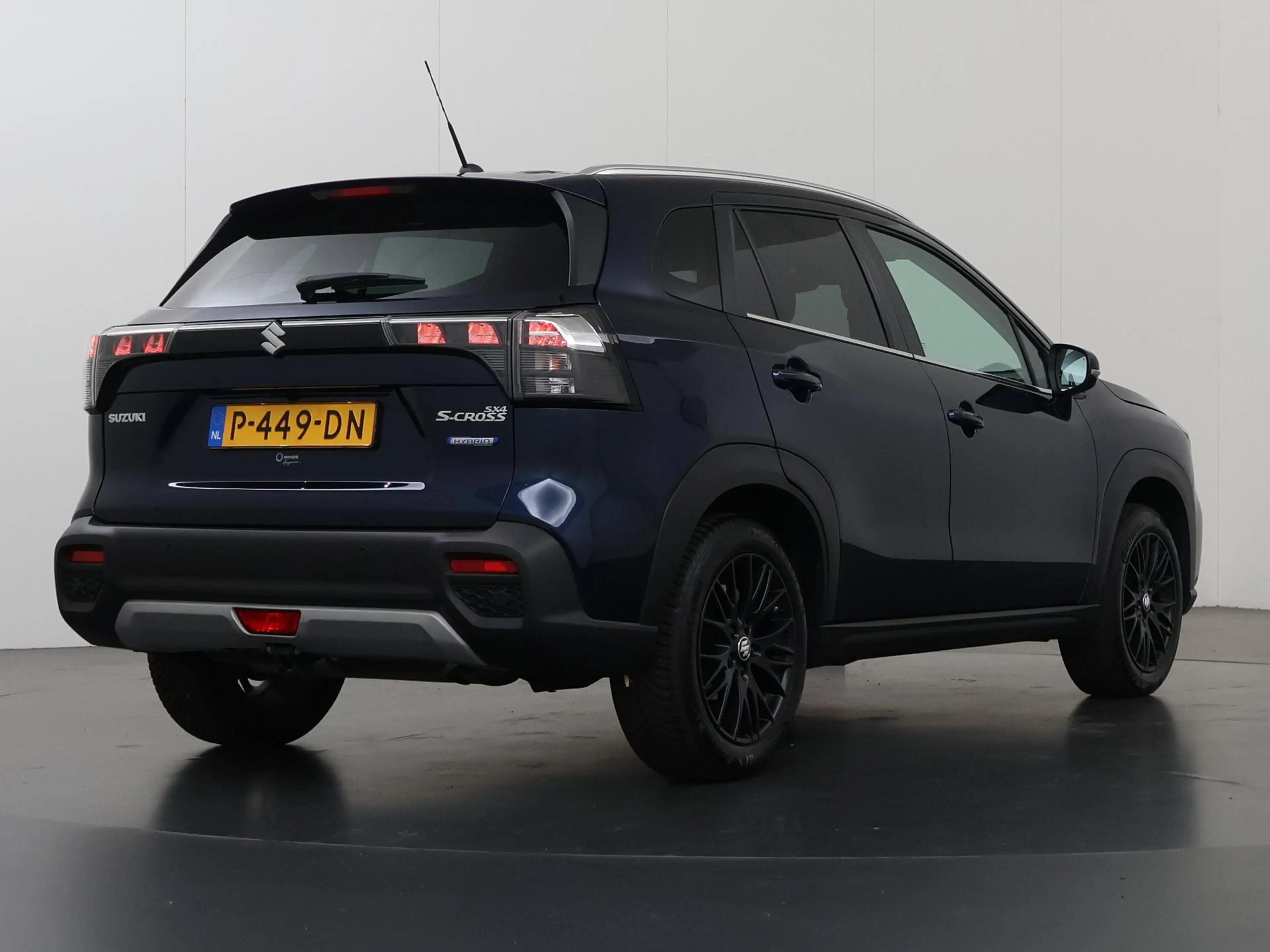 Suzuki S-Cross 1.4 Boosterjet Select Smart Hybrid | LED | Navigat — photo 2
