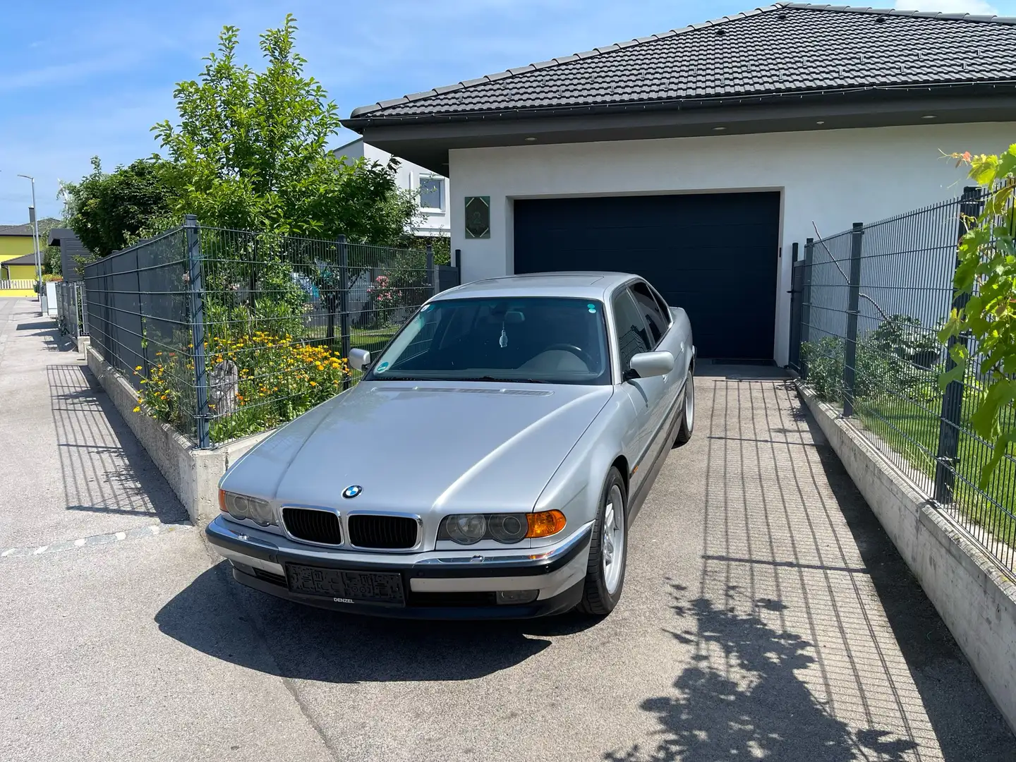 BMW 730 730d Silber - 2