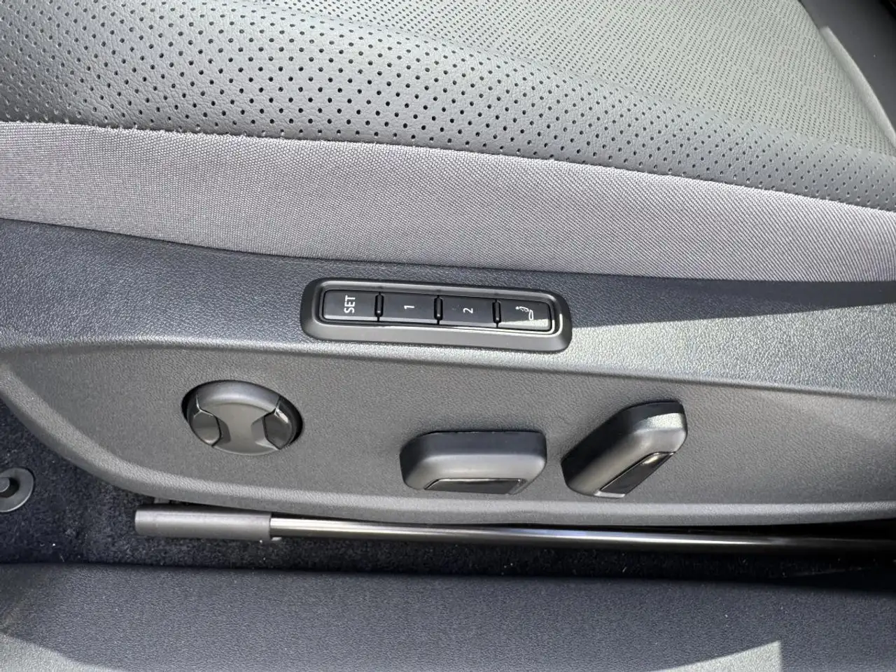 Volkswagen ID.4 снимка Volkswagen ID.4