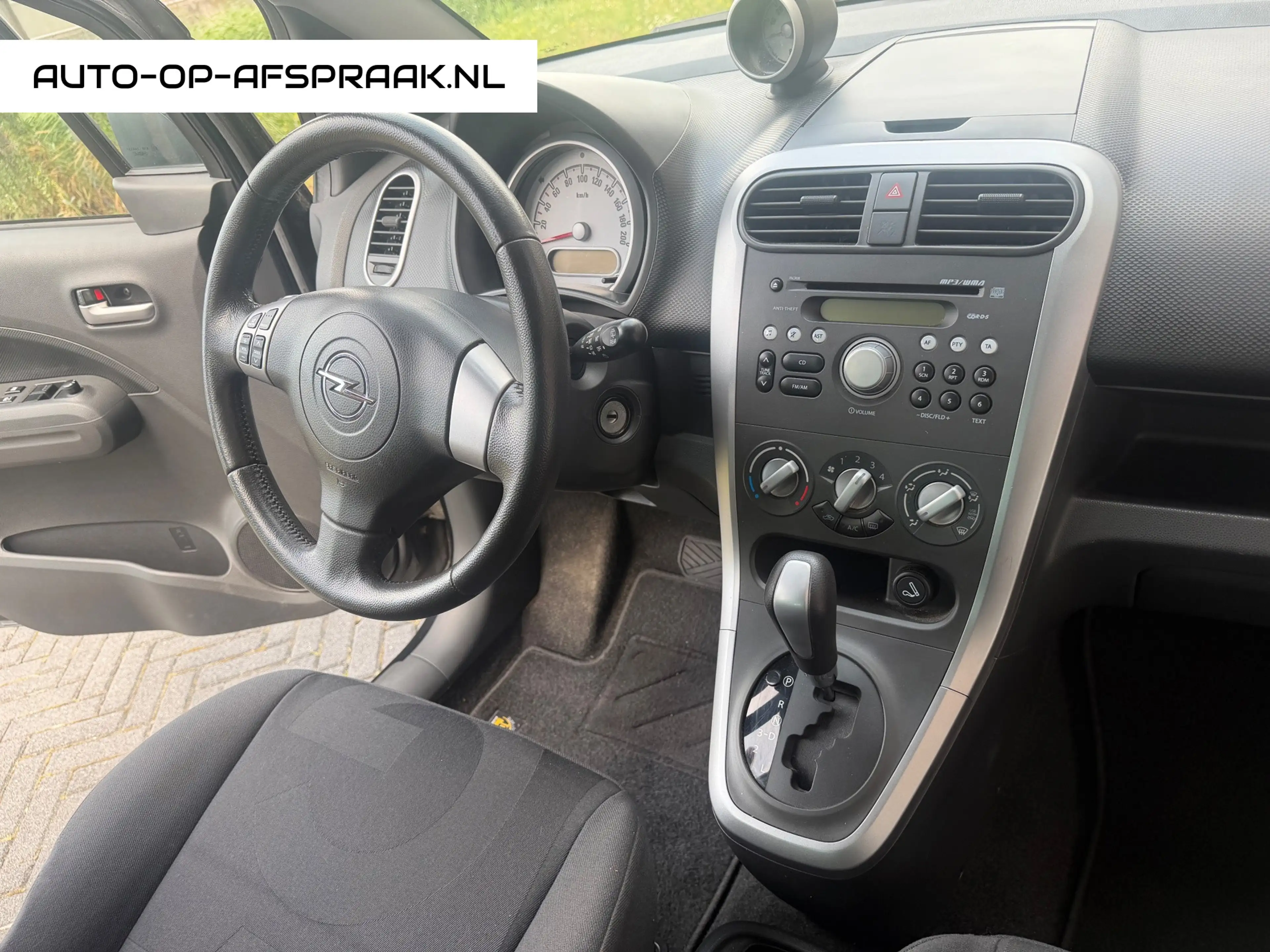 Opel Agila 1.2 Enjoy 5drs Automaat Airco APK NAP — photo 9