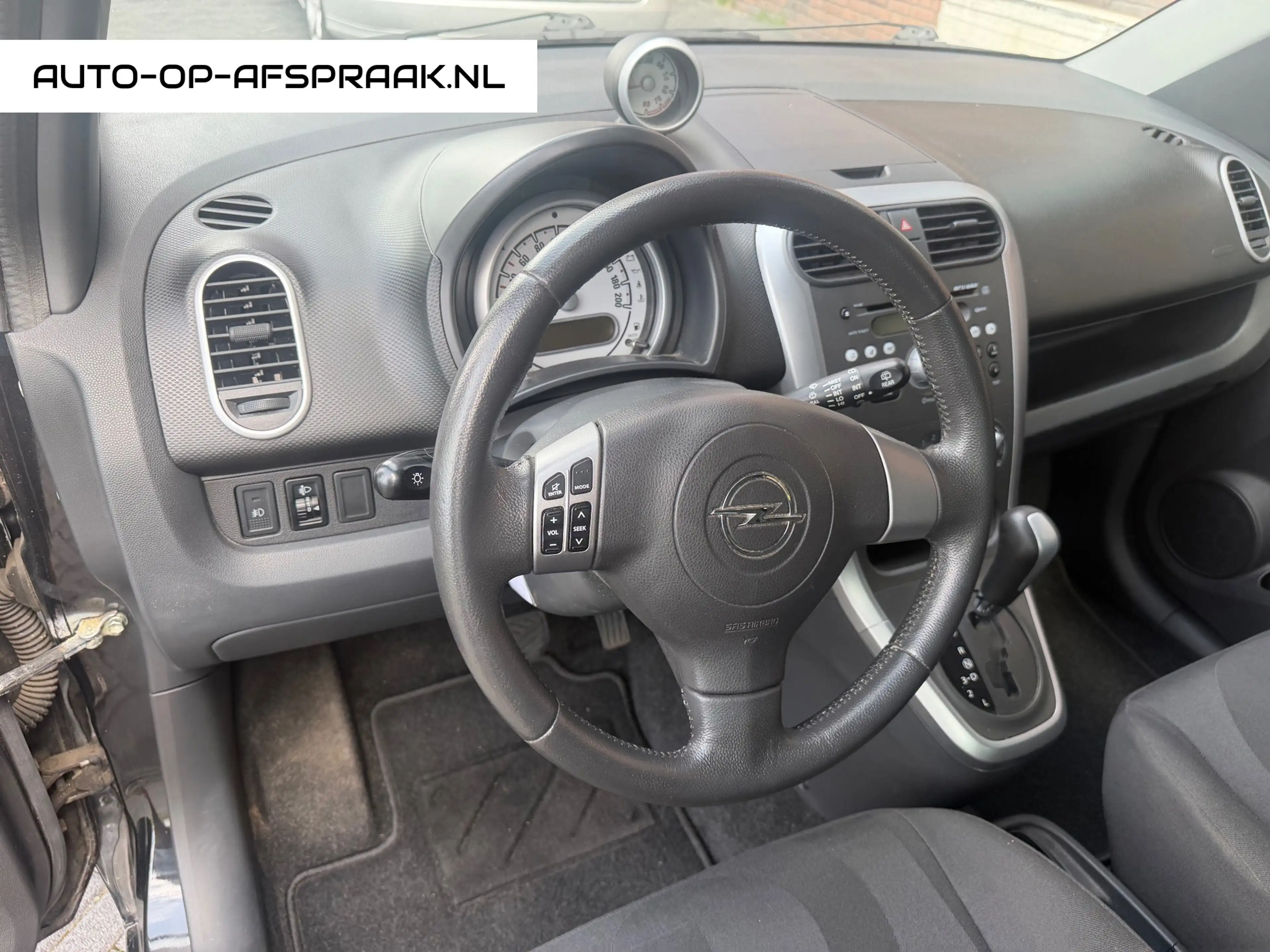Opel Agila 1.2 Enjoy 5drs Automaat Airco APK NAP — photo 13