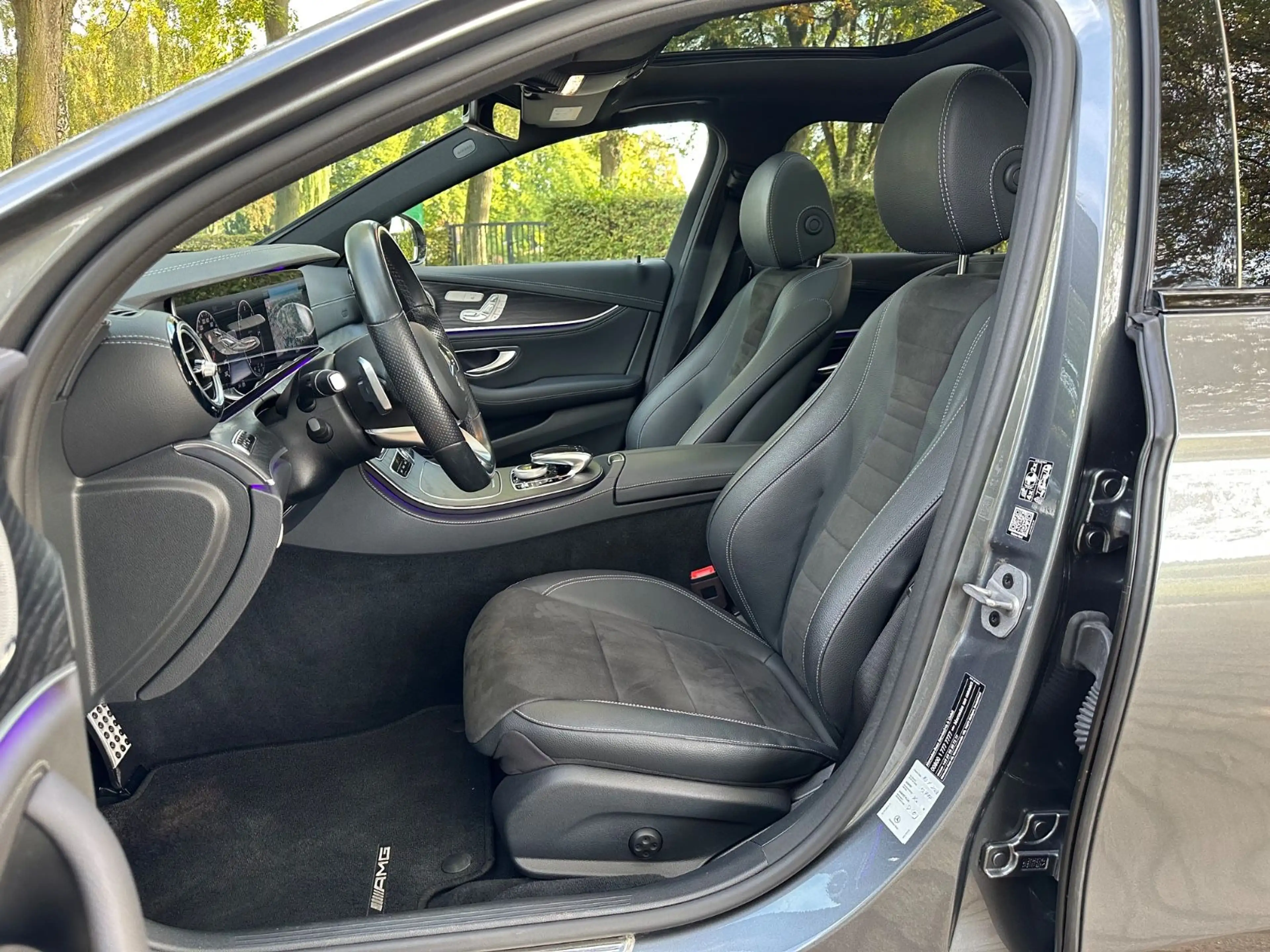 Mercedes-Benz E 400 d *AMG-LINE*PANO*SOFT*HUD*MEMORY* — photo 9