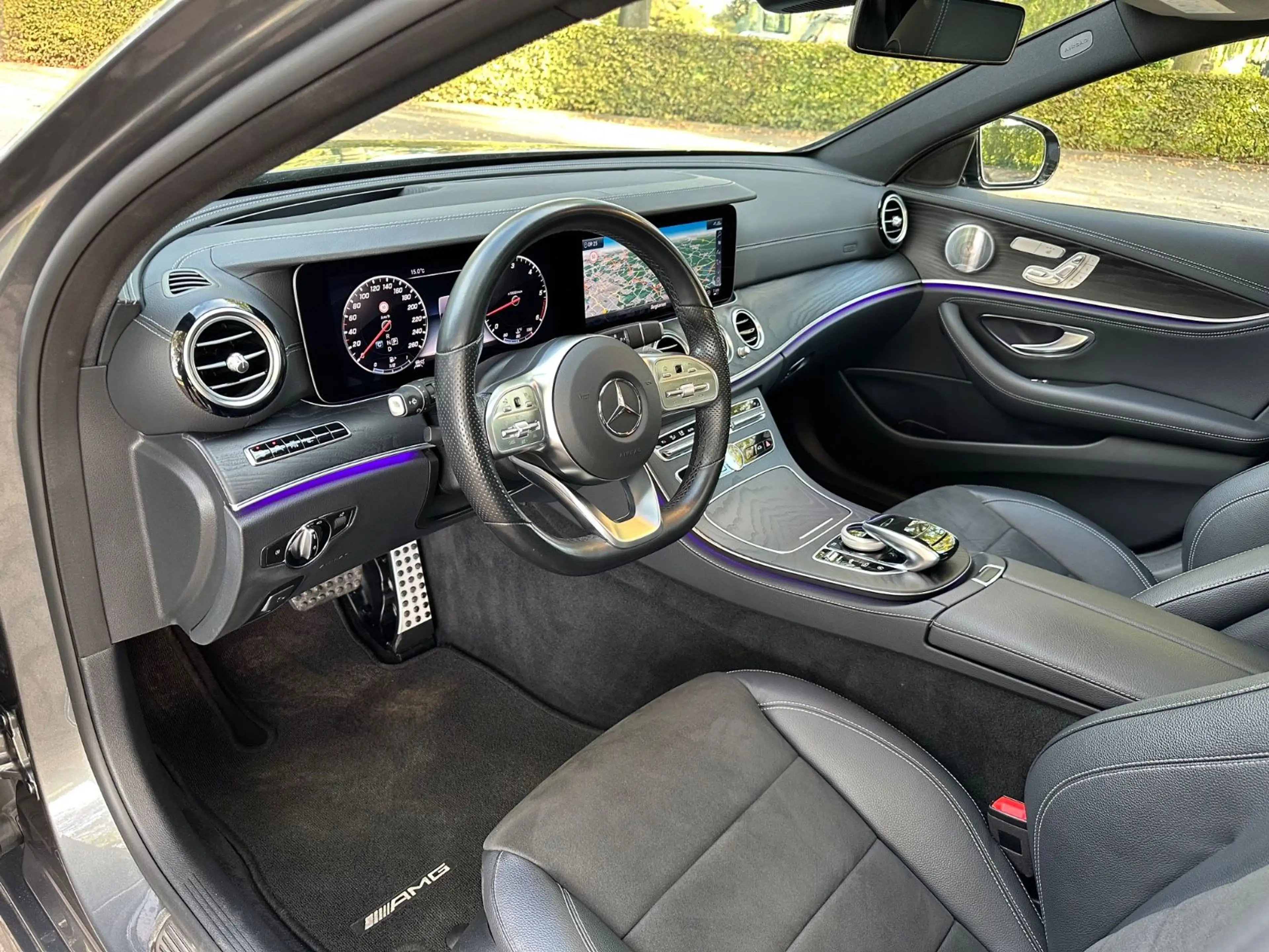 Mercedes-Benz E 400 d *AMG-LINE*PANO*SOFT*HUD*MEMORY* — photo 8