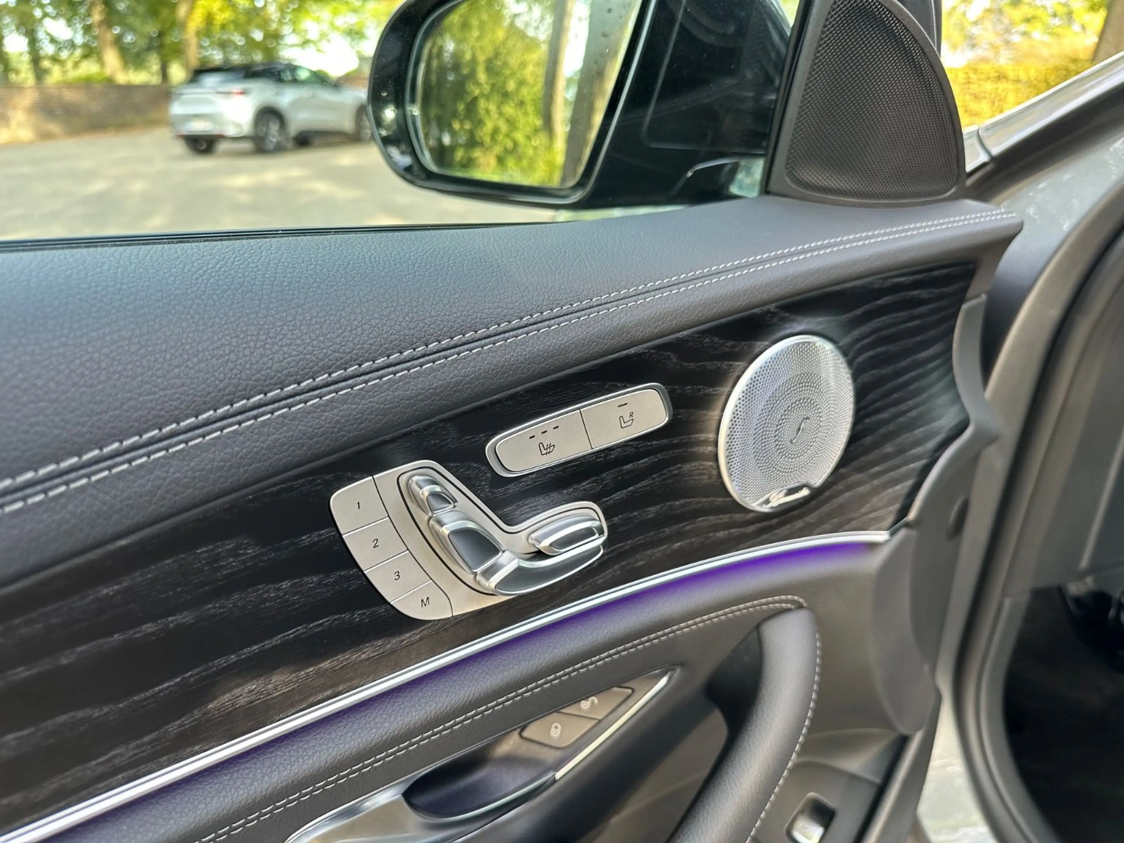 Mercedes-Benz E 400 d *AMG-LINE*PANO*SOFT*HUD*MEMORY* — photo 10