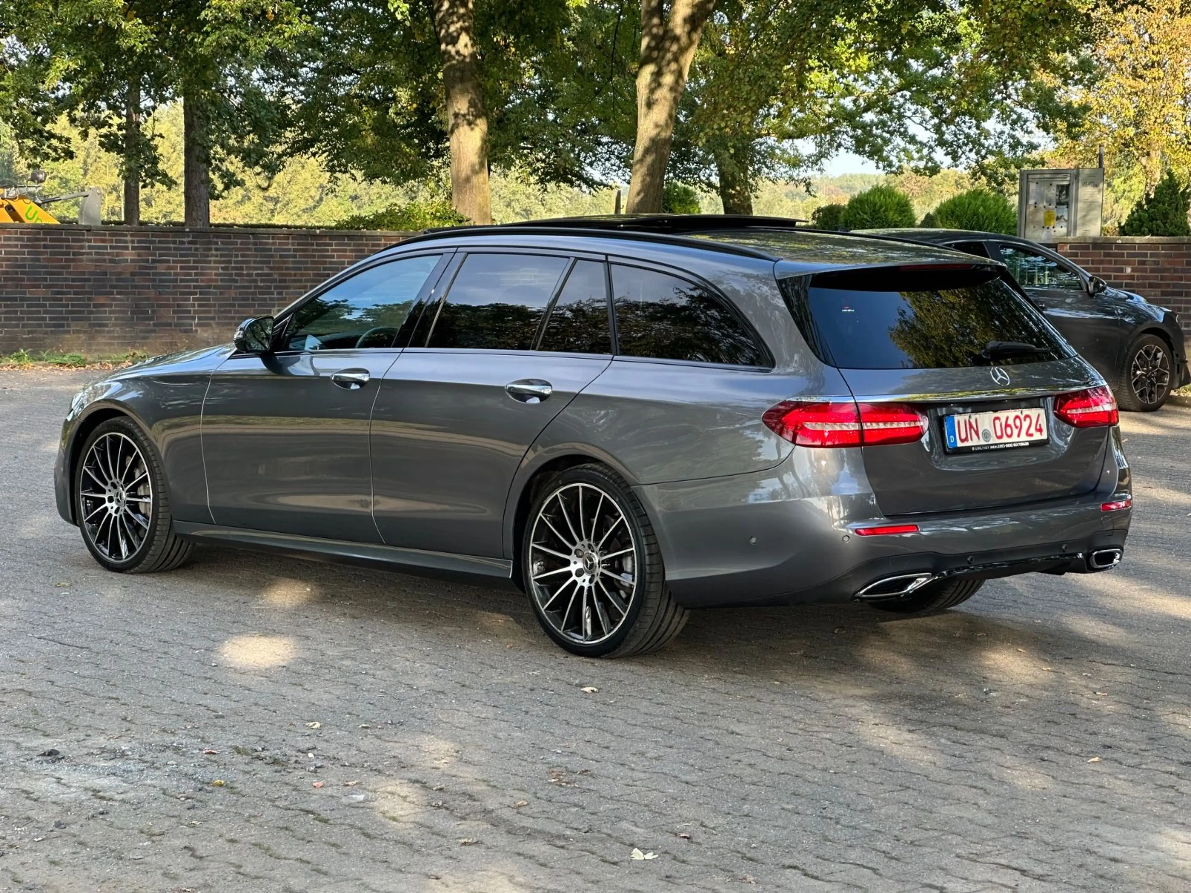 Mercedes-Benz E 400 d *AMG-LINE*PANO*SOFT*HUD*MEMORY* — photo 7