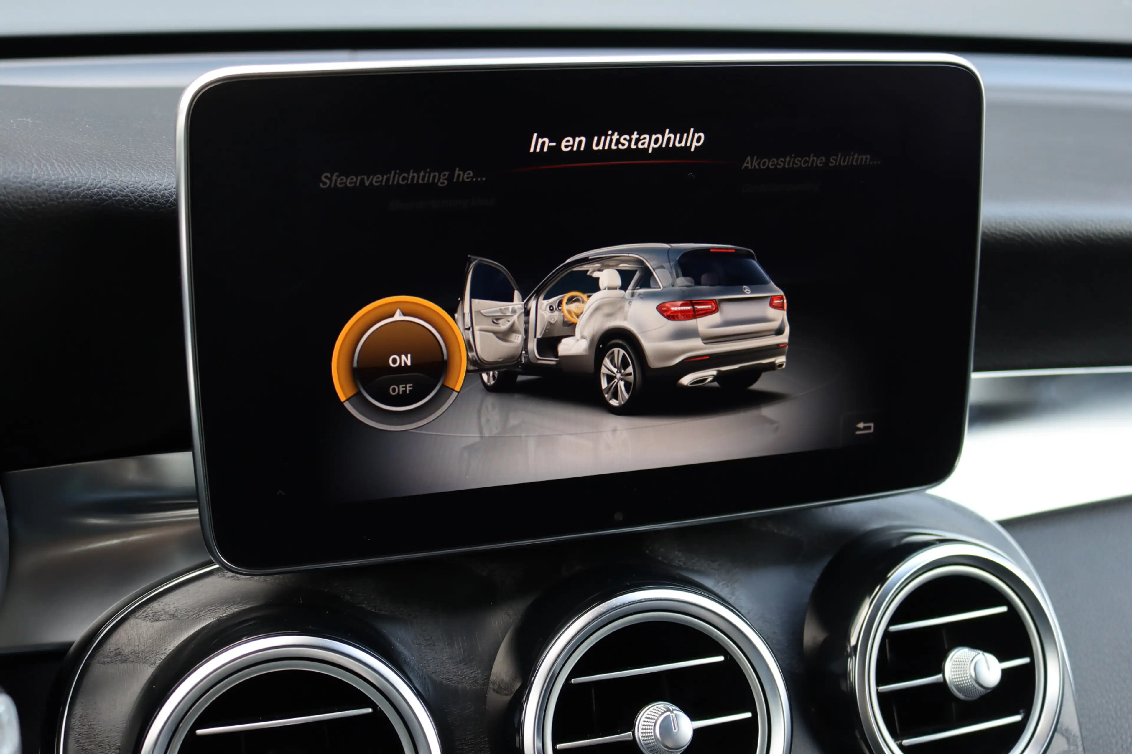 Mercedes-Benz GLC 350 350e 4MATIC AMG Line | Luchtvering | Memory | Burm — photo 32
