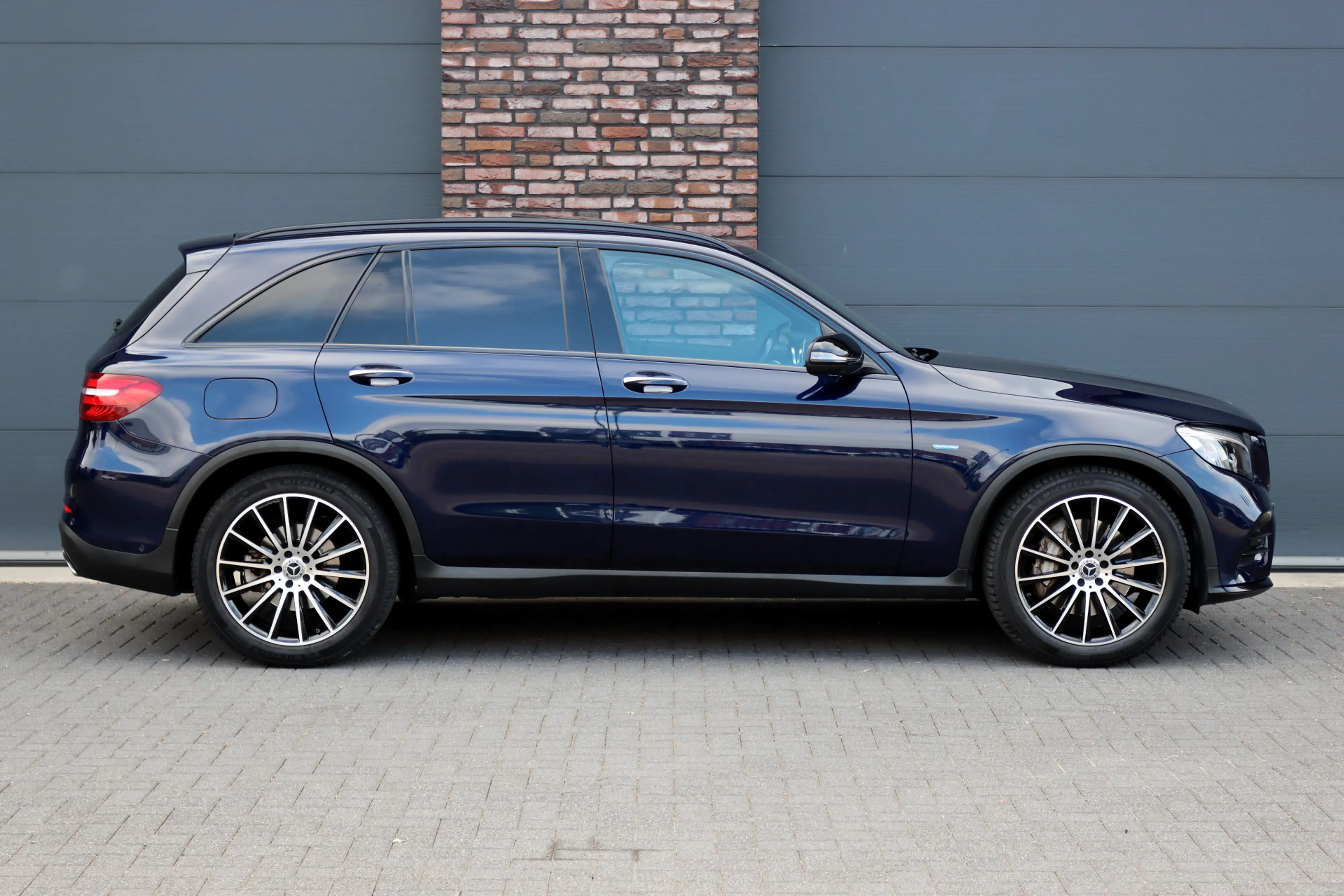 Mercedes-Benz GLC 350 350e 4MATIC AMG Line | Luchtvering | Memory | Burm — photo 11