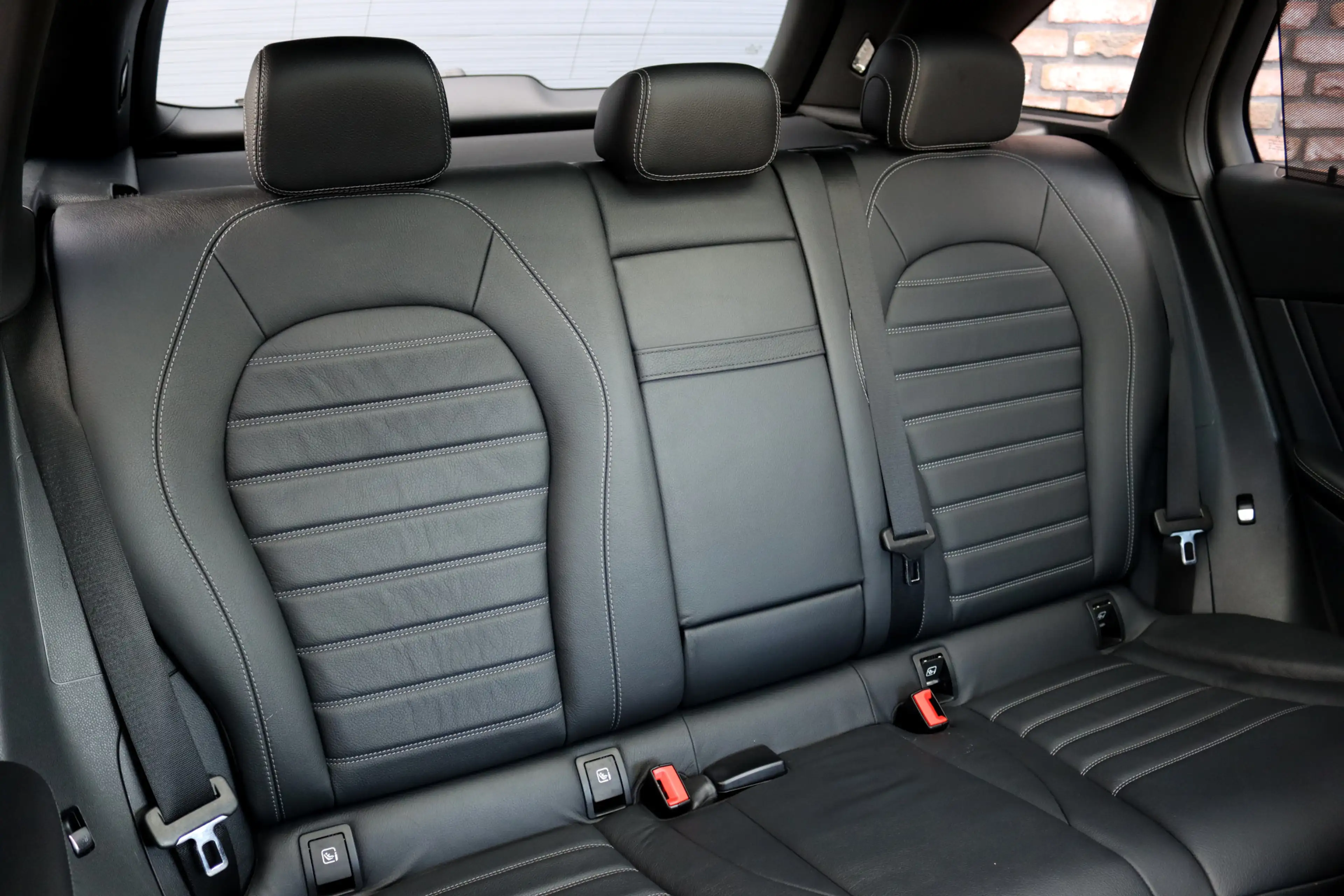 Mercedes-Benz GLC 350 350e 4MATIC AMG Line | Luchtvering | Memory | Burm — photo 29