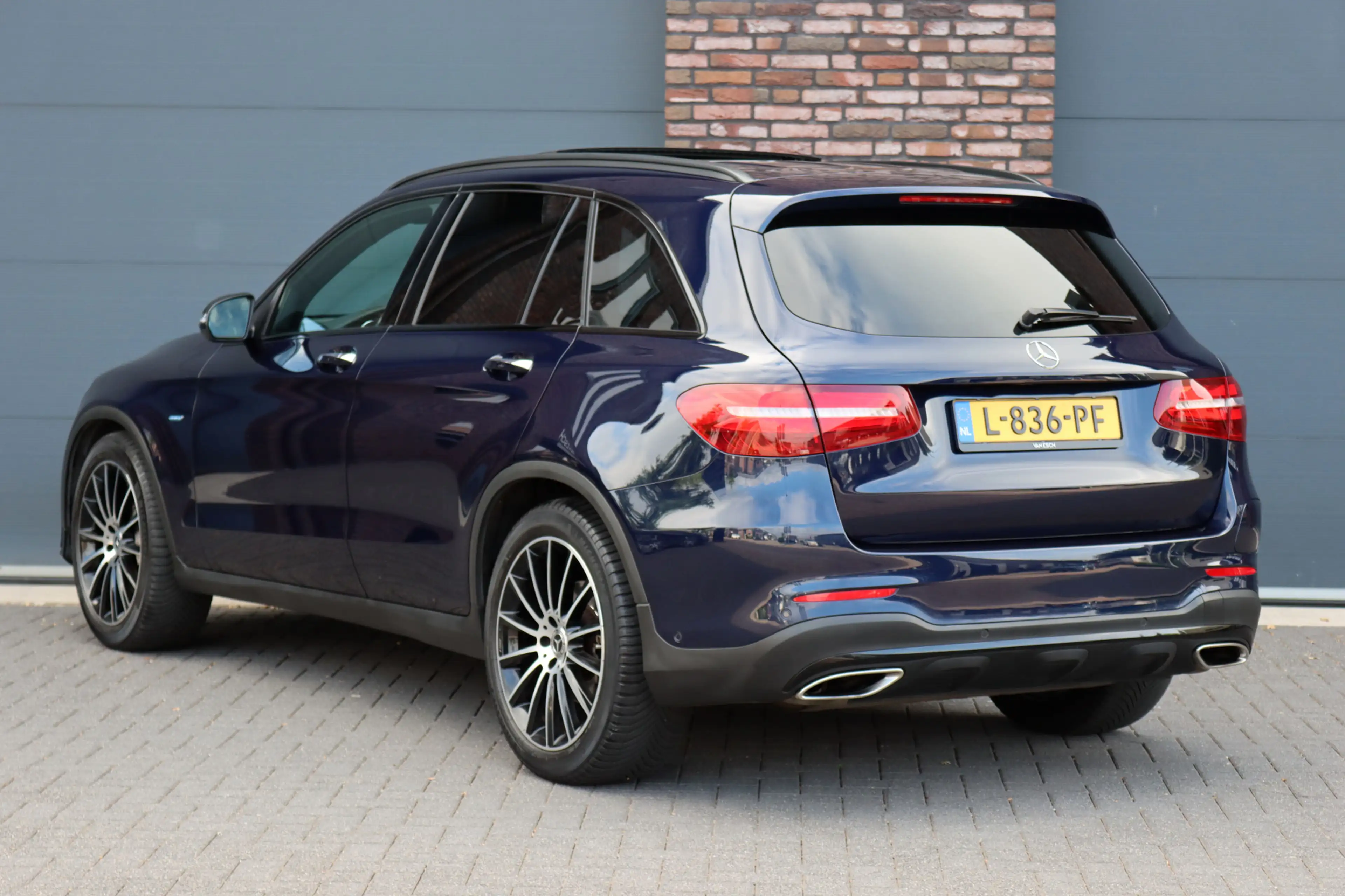 Mercedes-Benz GLC 350 350e 4MATIC AMG Line | Luchtvering | Memory | Burm — photo 5
