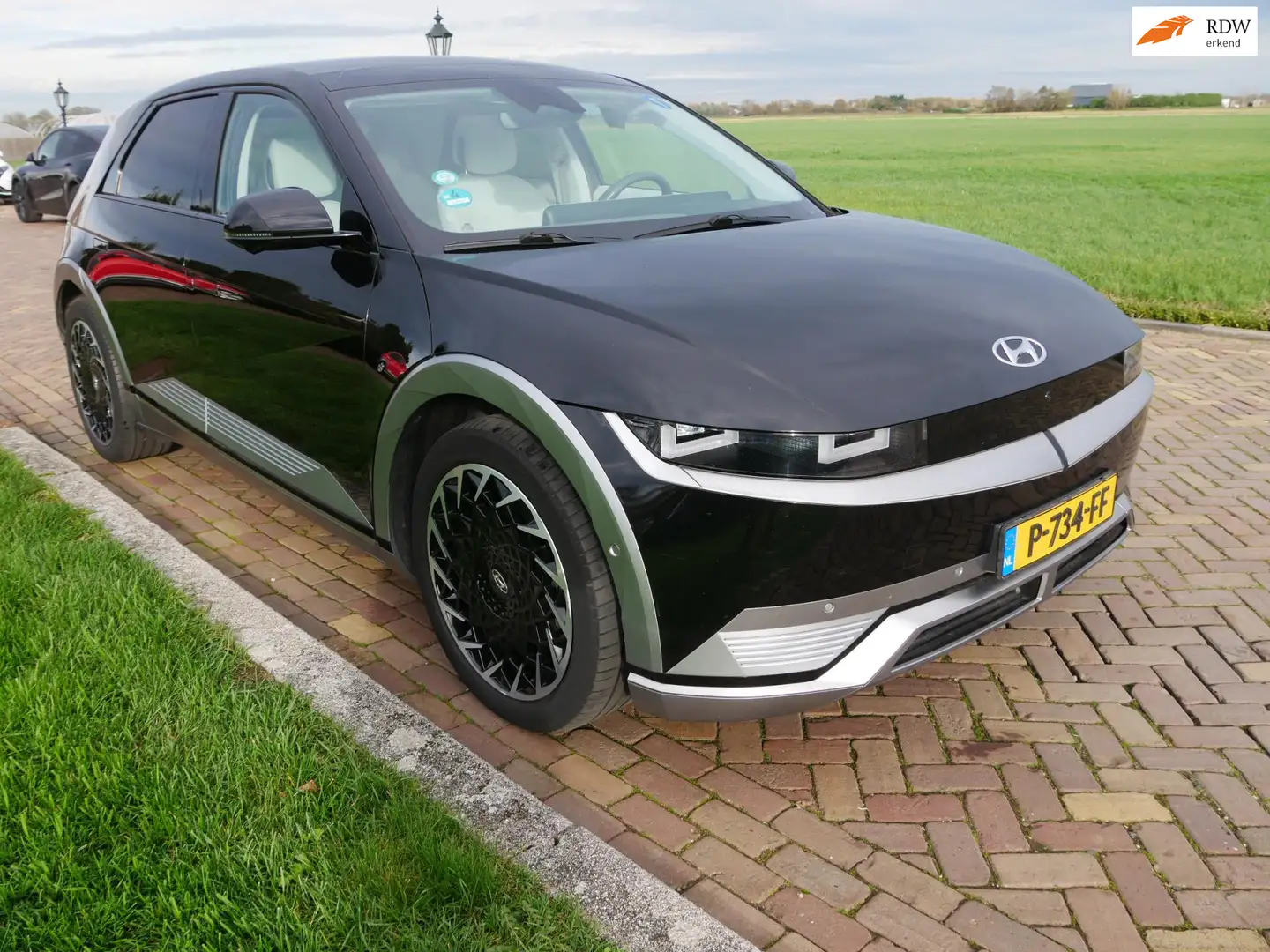 Hyundai IONIQ 5 Lounge AWD 73kWh*22999**NETTO PANO 2022 Zwart - 1