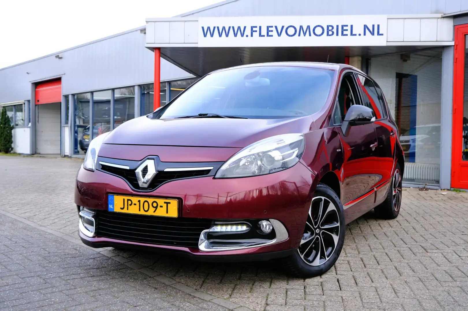 Renault Scenic 1.2 TCe 132pk Bose Navi|Clima|LMV|Cam Červená - 1