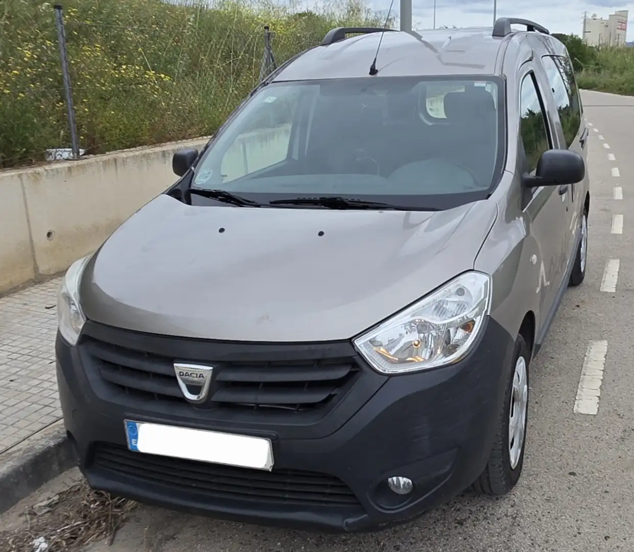 Dacia Dokker 1.5dCi Ambiance N1 66kW Marrón - 2