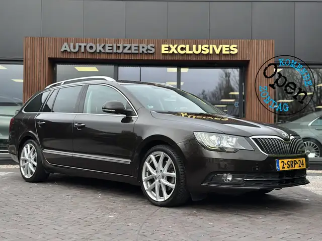 Skoda Superb Combi 1.6 TDI Sprint Pro Alcantara Xenon Navigatie