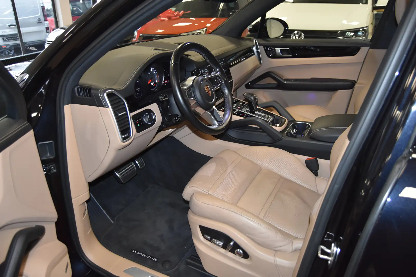 Porsche Cayenne S -PANO-LUFT-MATRIX-PASM-21ZOLL-BOSE-AMBIENTE Schwarz - 2