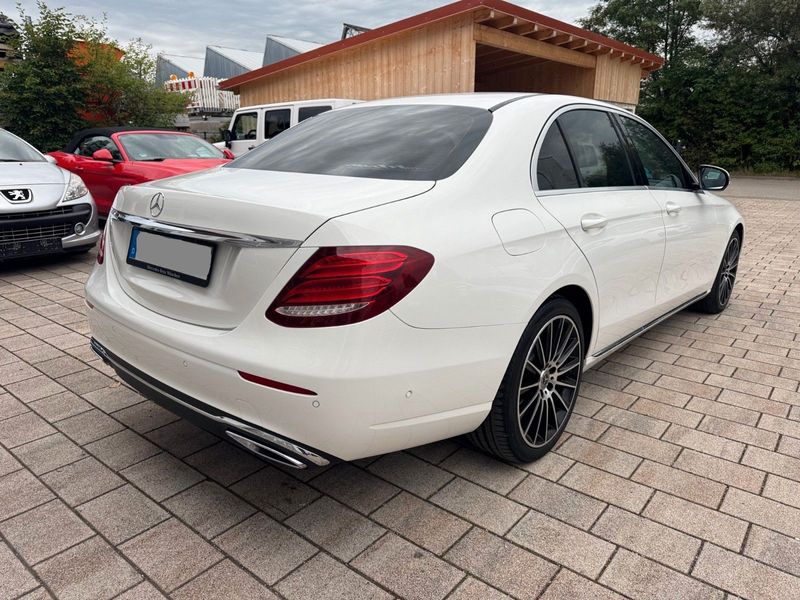 Mercedes-Benz E 200 d AVANTGARDE Autom. — photo 3