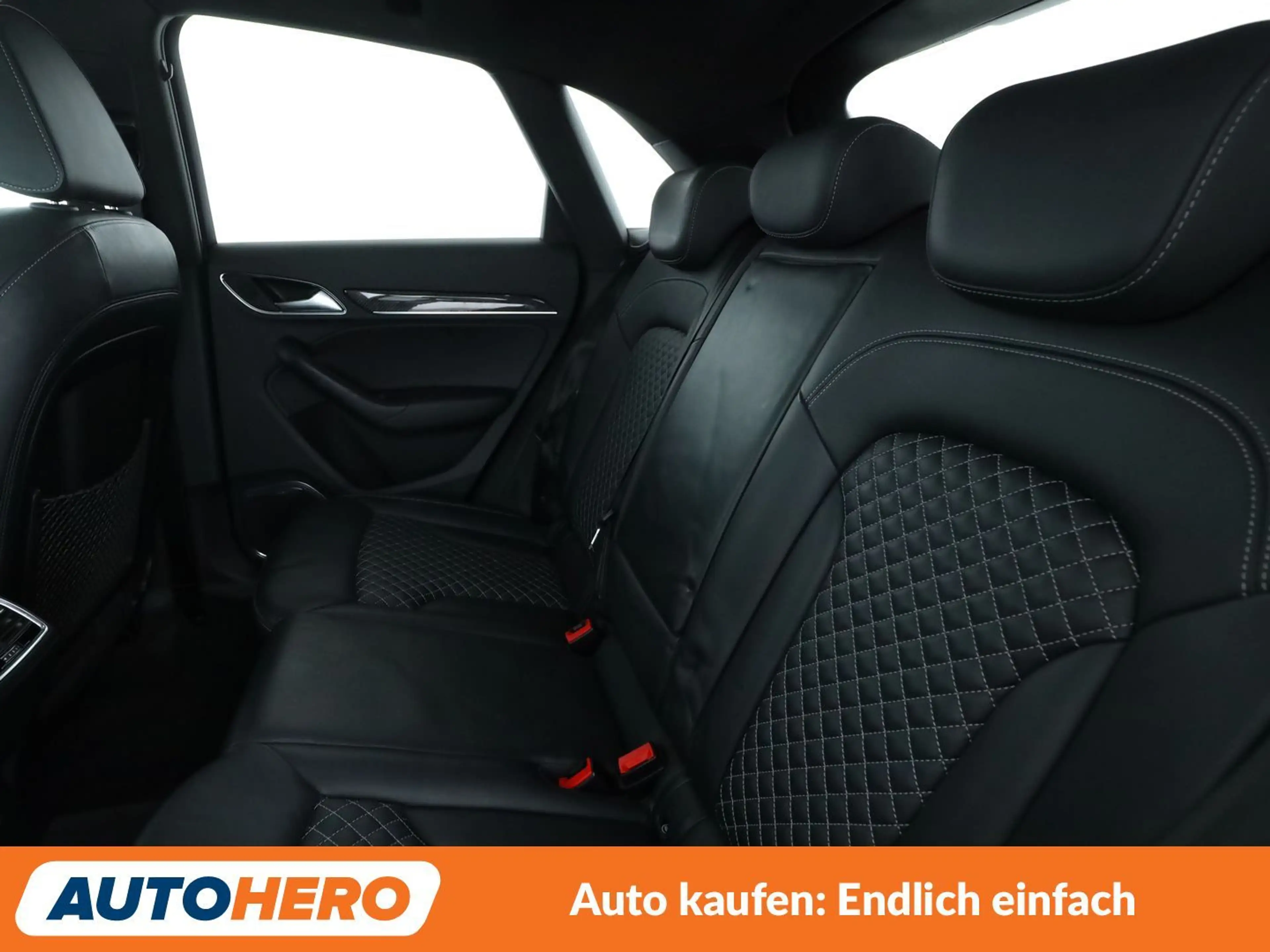 Audi RS Q3 2.5 TFSI quattro Performance Aut.*NAVI*LED*TEMPO* — photo 15