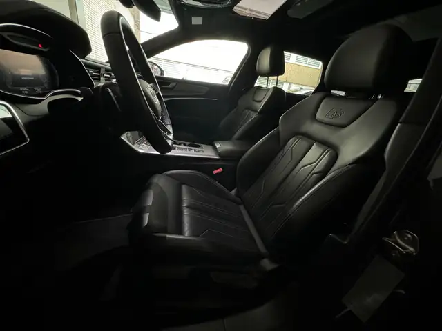 Audi A6 view 10