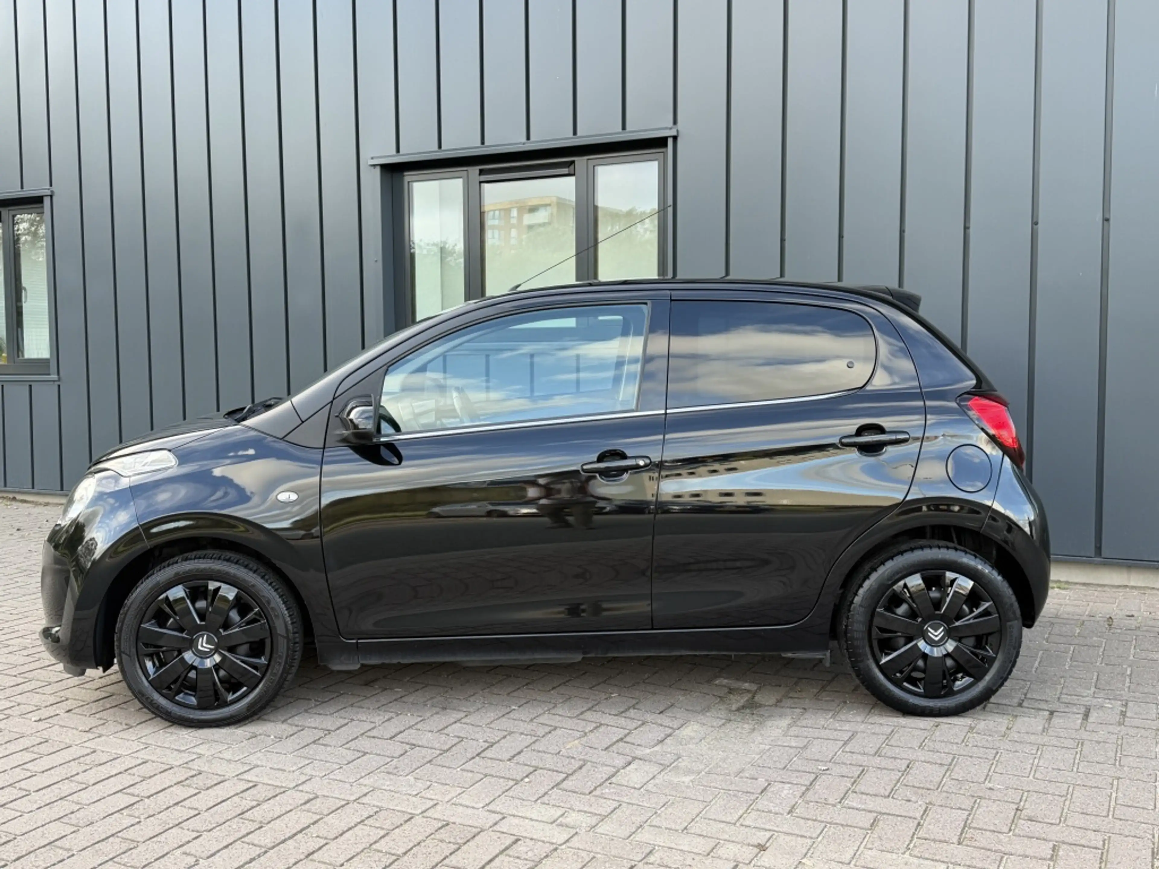 Citroen C1 1.0 VTi Feel *Airco* Black Edition NAP! — photo 2