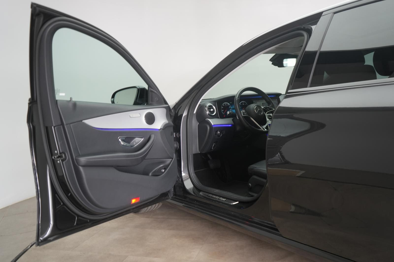 Mercedes-Benz E 400 d 4Matic 9G-Tronic Leder/Distronic/HUD/Pan — photo 11