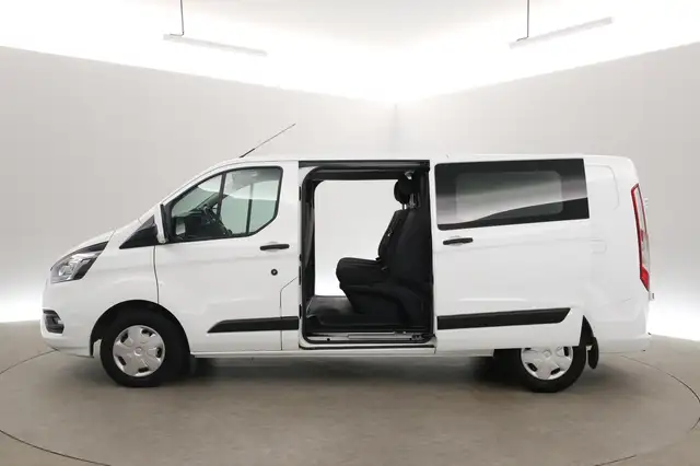 Ford Transit Custom view 7
