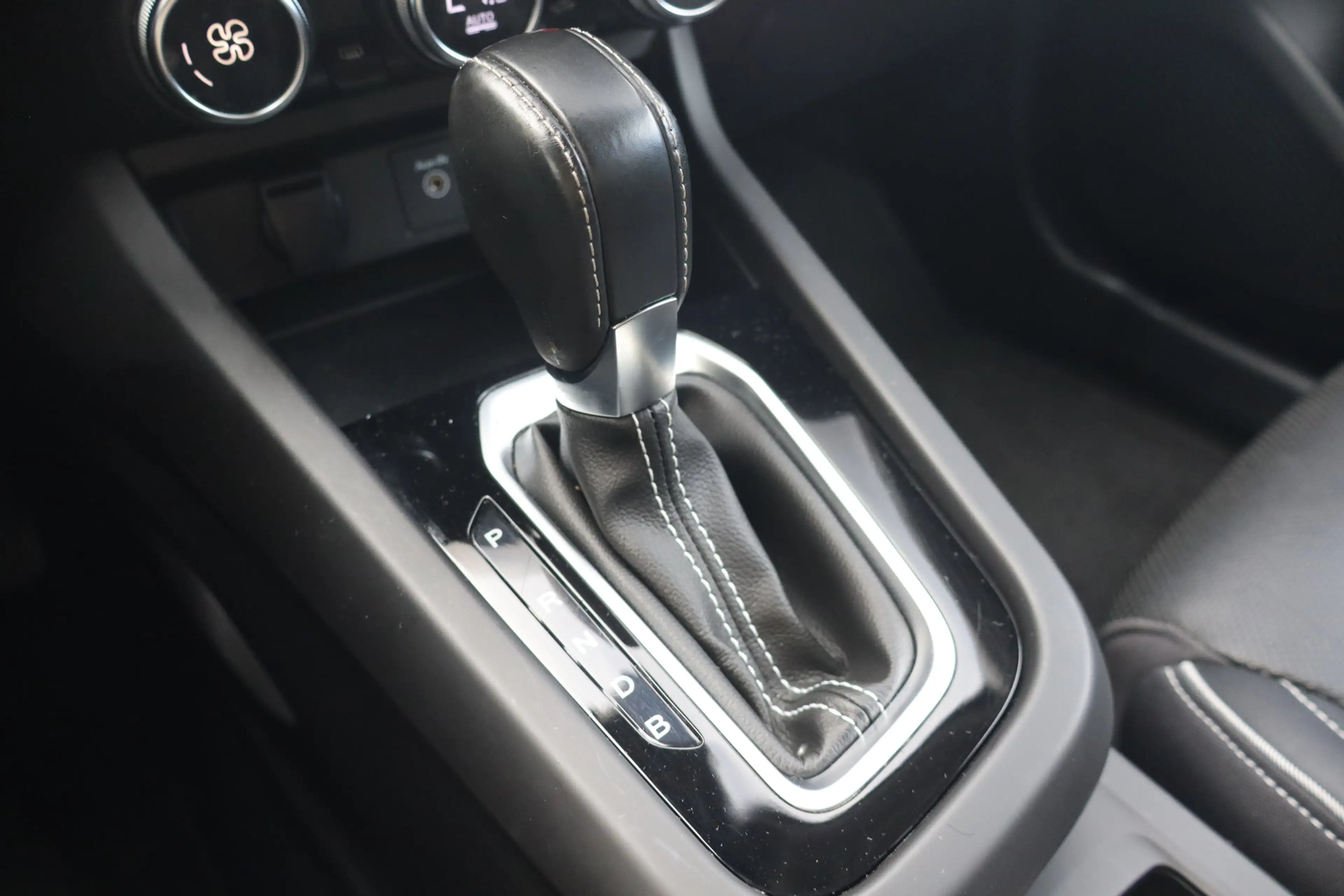 Renault Arkana 1.6 E-Tech Hybrid 145 Intens - NL- Auto!! Stoel+st — photo 32