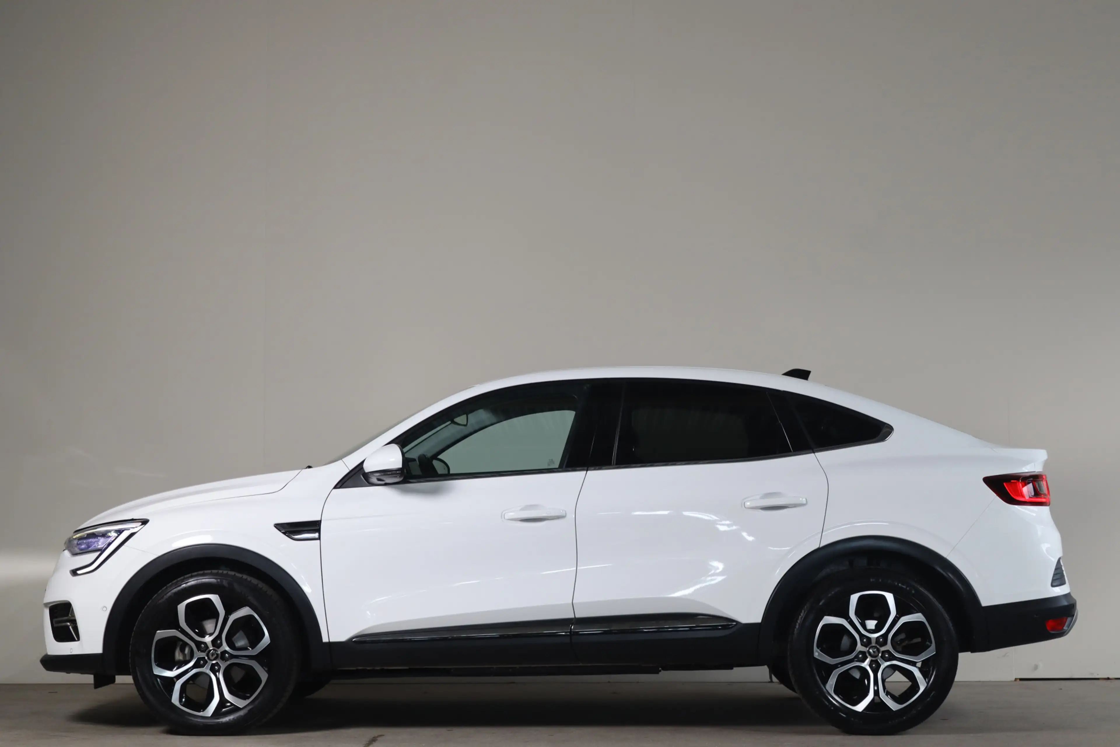 Renault Arkana 1.6 E-Tech Hybrid 145 Intens - NL- Auto!! Stoel+st — photo 12