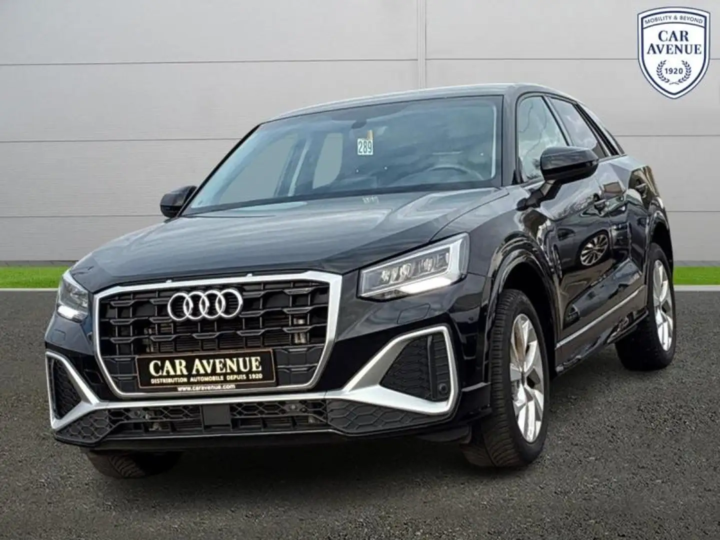Audi Q2 35 TFSI 150ch S line S tronic 7 Noir - 1
