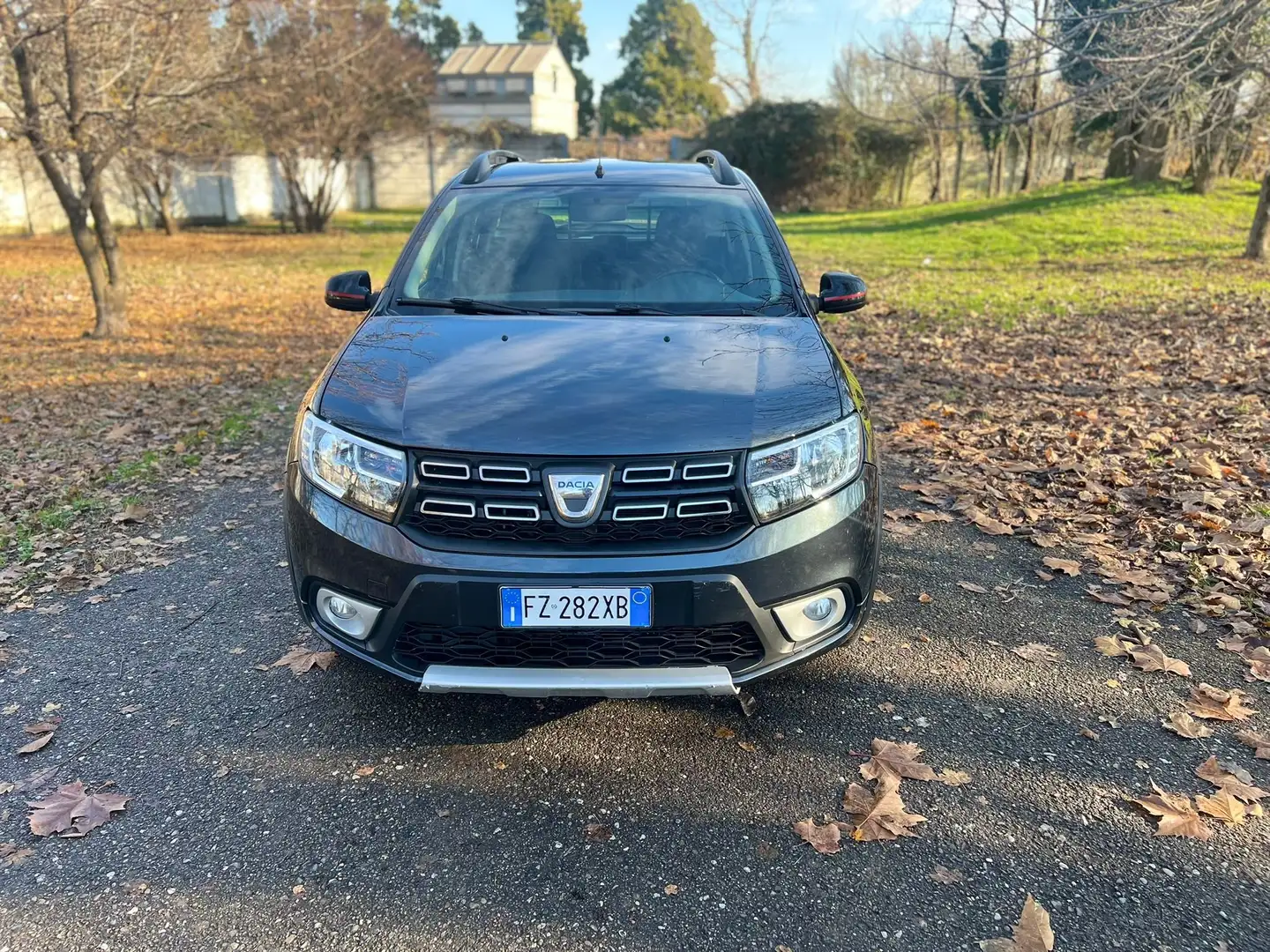 Dacia Logan MCV Stepway 1.5 blue dci s Gris - 1