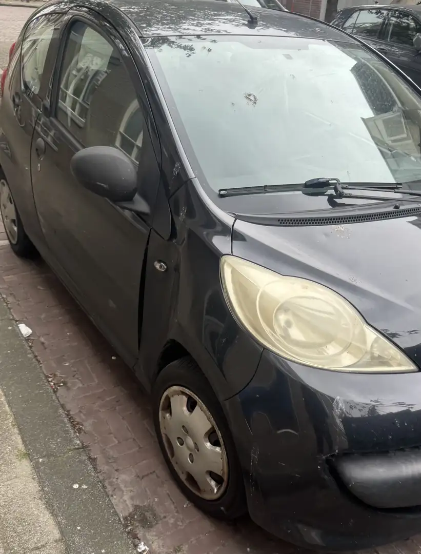Peugeot 107 1.0-12V XR Zwart - 1