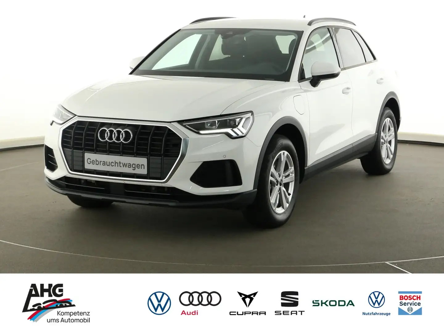 Audi Q3 1.4 TFSI e Plugin Hybrid/Benzin Weiß - 1