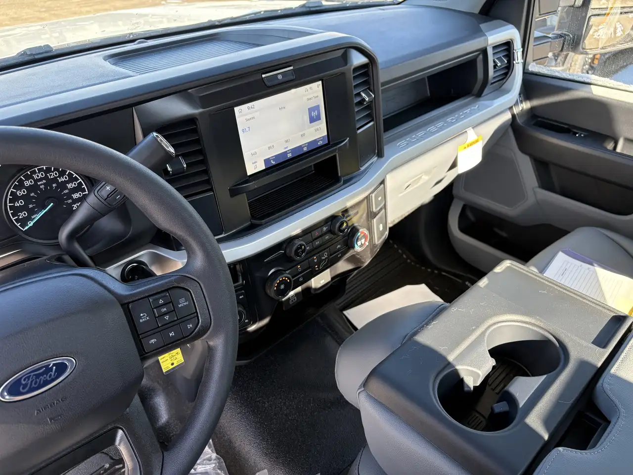 Ford F-550 Super Duty снимка Ford F-550 Super Duty
