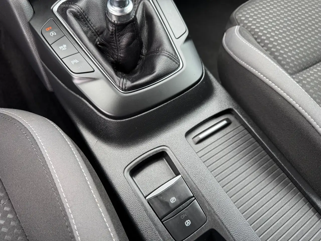 Ford Focus 1.5 EcoBlue 120 CV 5p. Business, миниатюра 12