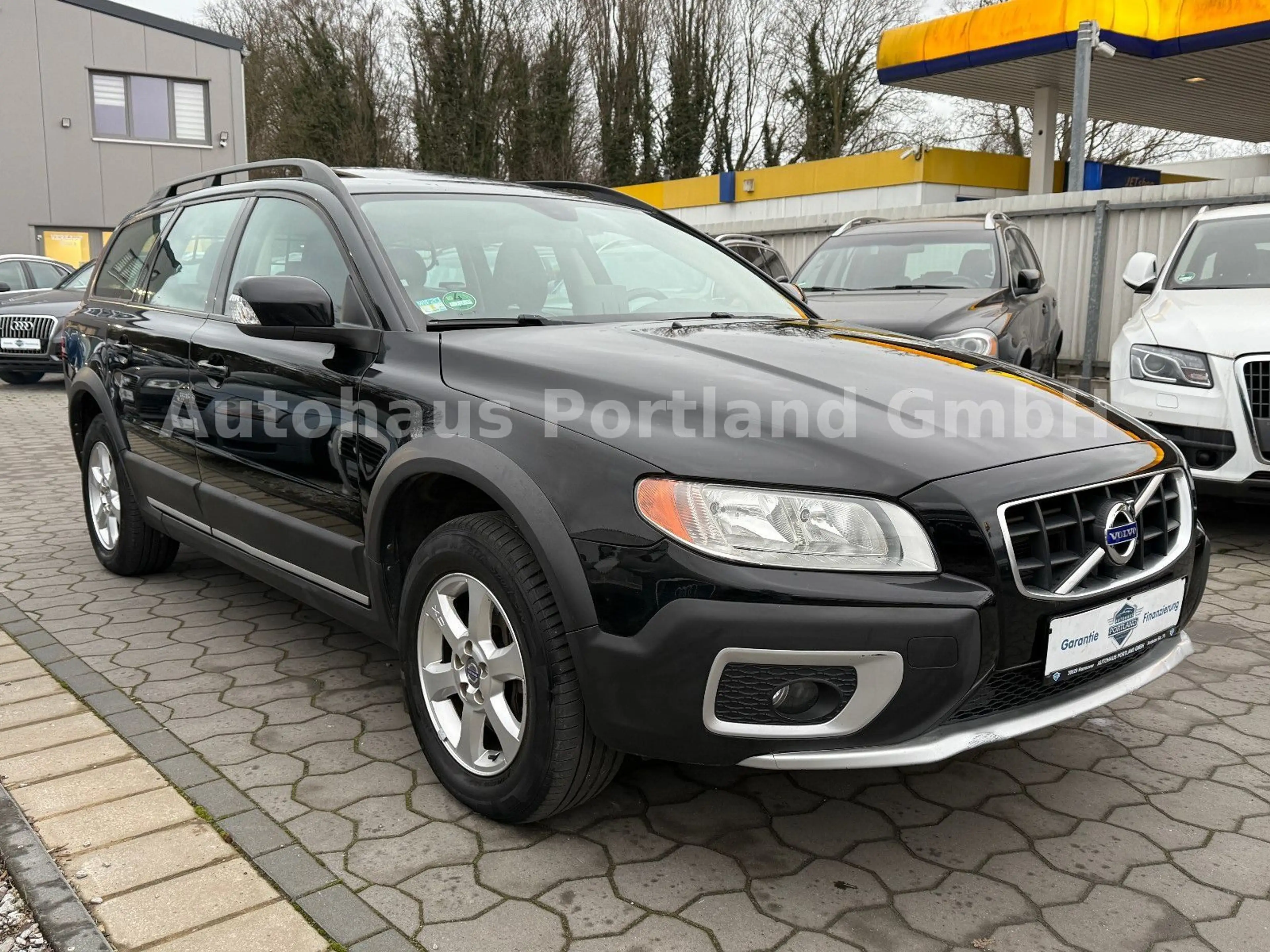 Volvo XC70 2.4 D5 Momentum AWD/1.Hand/S-Heft/S-Dach — photo 3