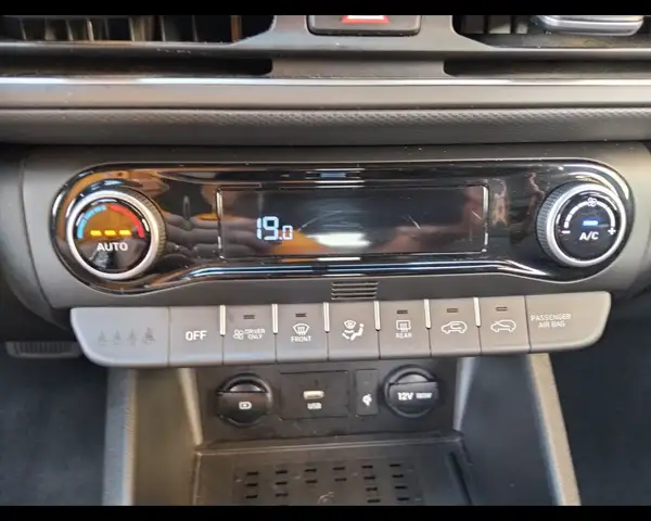 Hyundai Kona view 10