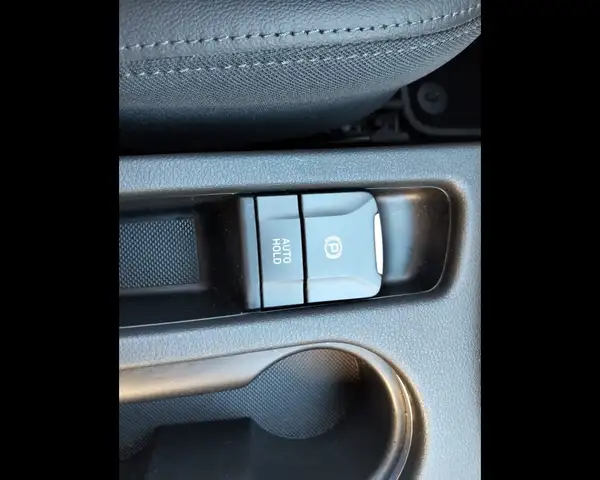 Hyundai Kona view 6