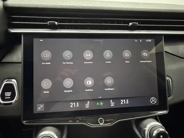 Lynk & Co 01 view 17